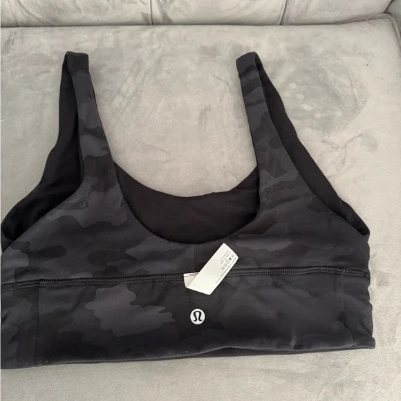 lululemon athletica Black Reversible Sports Bra Black and Heritage Camo size 8 - Picture 8 of 11